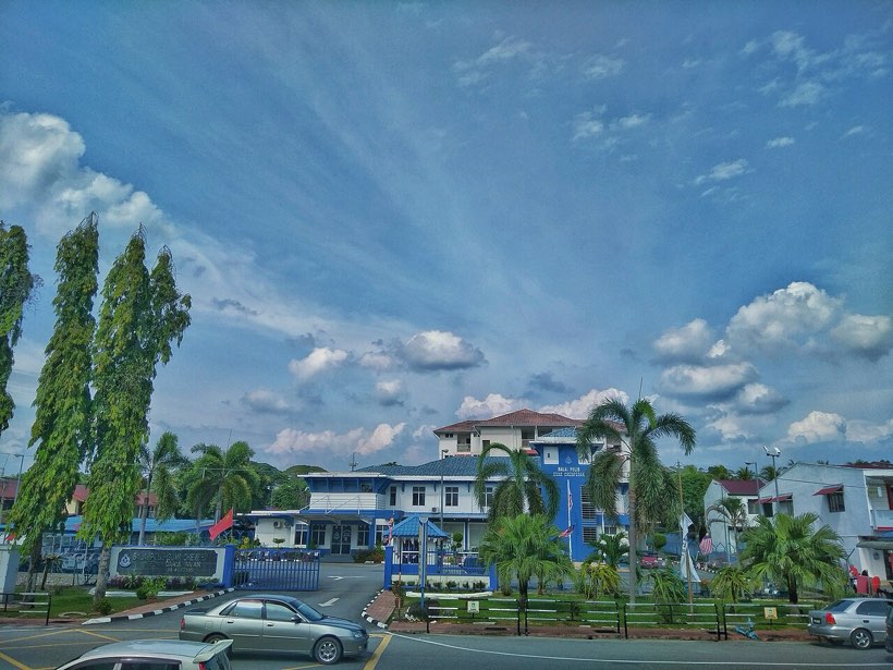 A Royal Malaysia Police station (balai polis) building